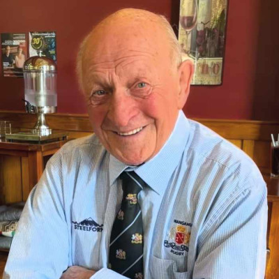 ROEBUCK: Arthur Gordon (Arch)